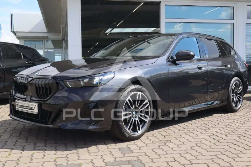 2025 BMW 520