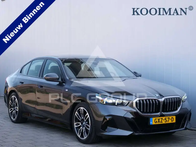 2025 BMW 520