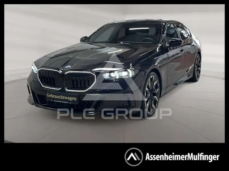 2025 BMW 520