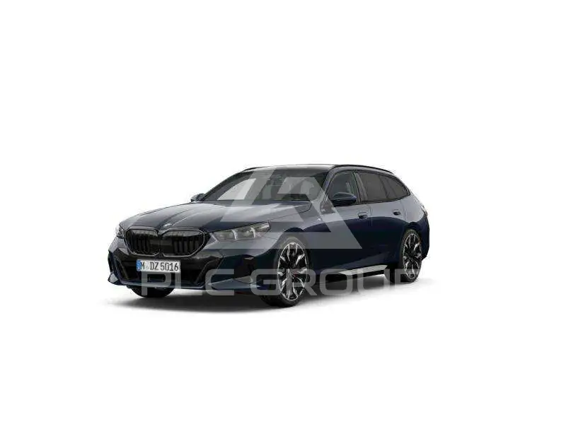 2025 BMW 520