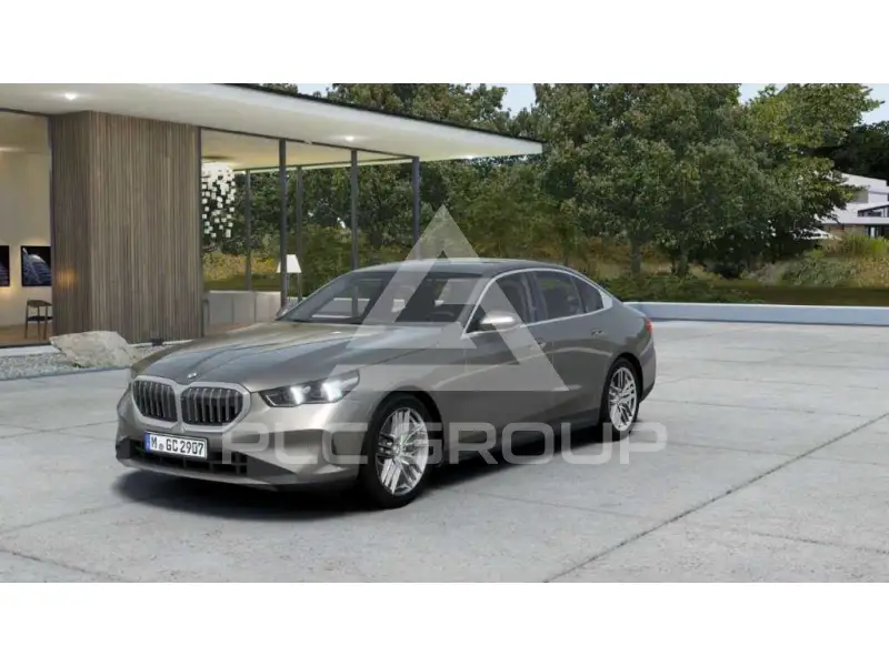 2025 BMW 520