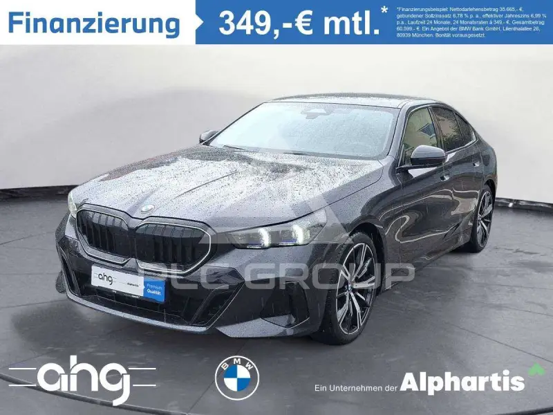 2025 BMW 520