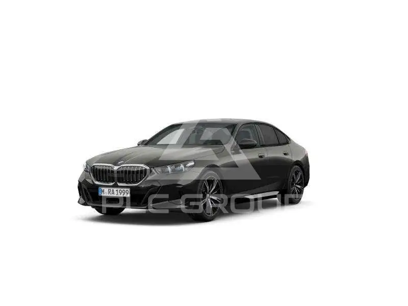 2025 BMW 520