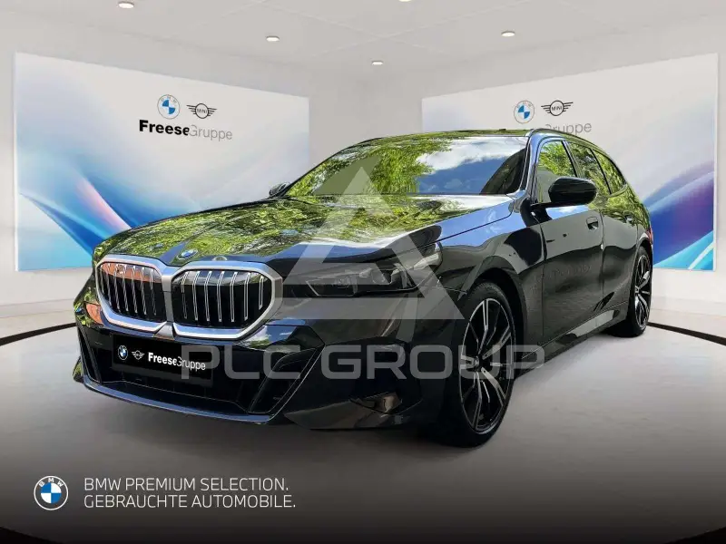 2025 BMW 520