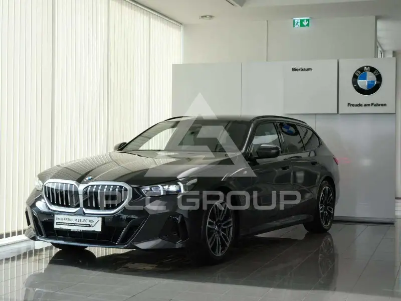 2025 BMW 520