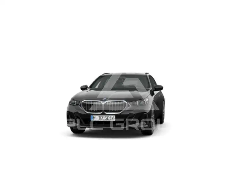 2025 BMW 520