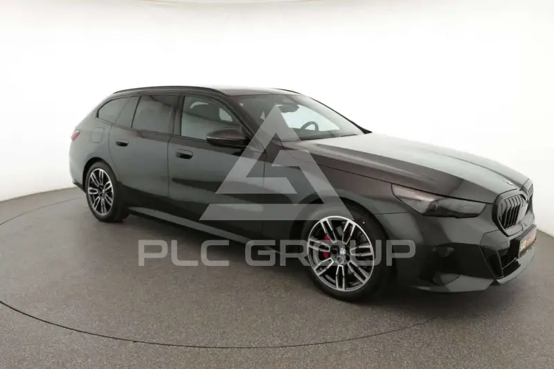 2025 BMW 520