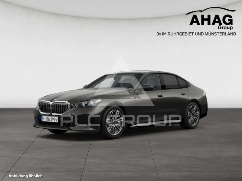 2025 BMW 520