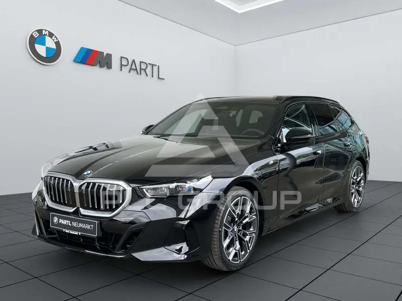 2025 BMW 520
