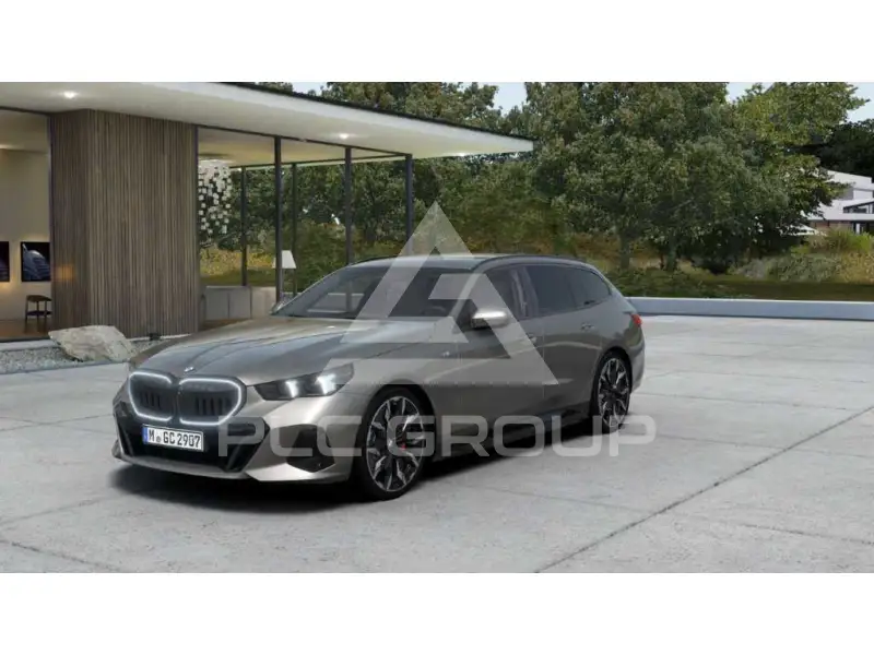 2025 BMW 520