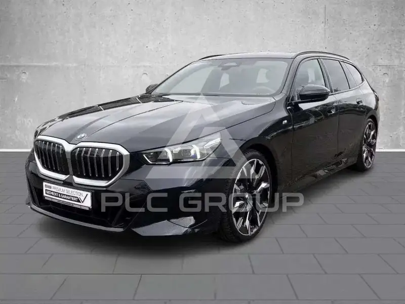 2025 BMW 520