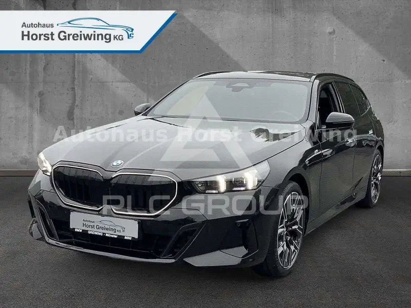 2025 BMW 520