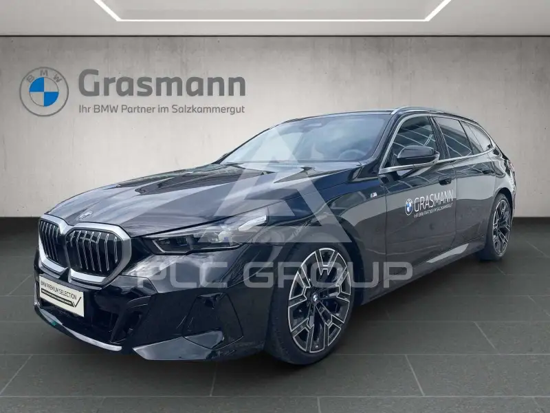 2025 BMW 520
