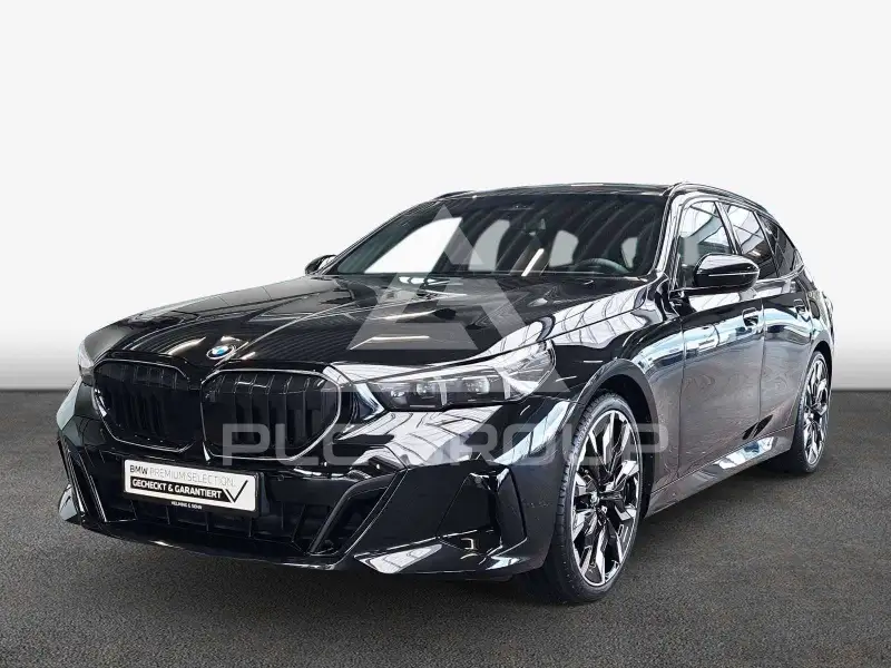 2025 BMW 520