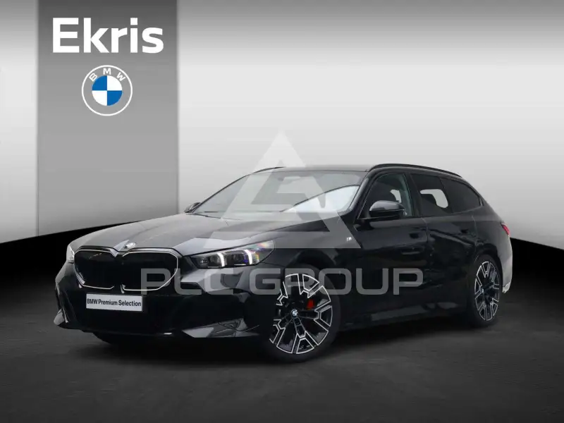 2025 BMW 520