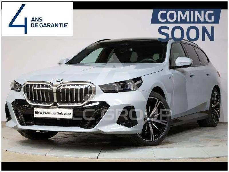 2025 BMW 520