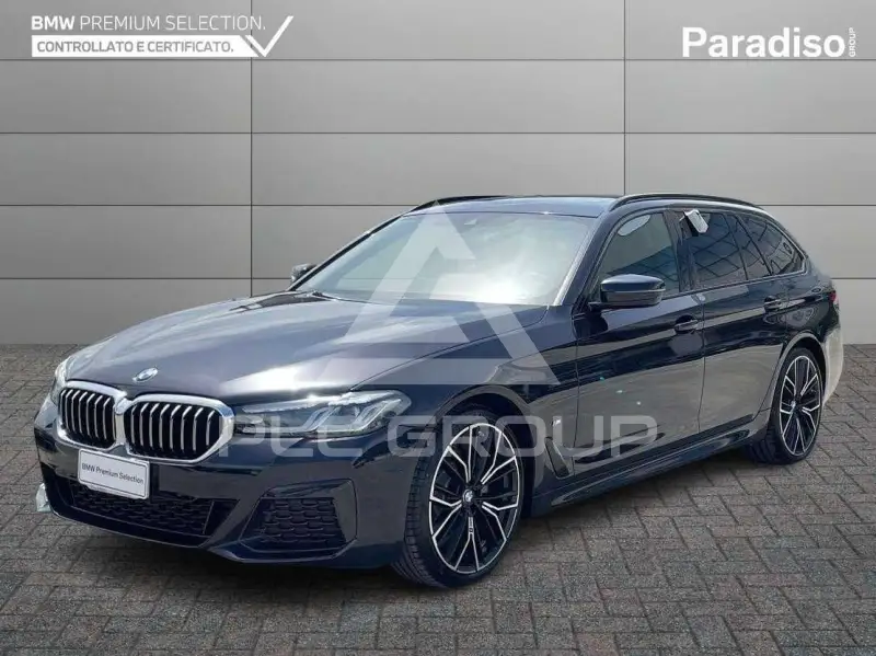 2025 BMW 520