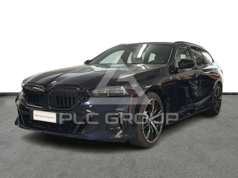 2025 BMW 520