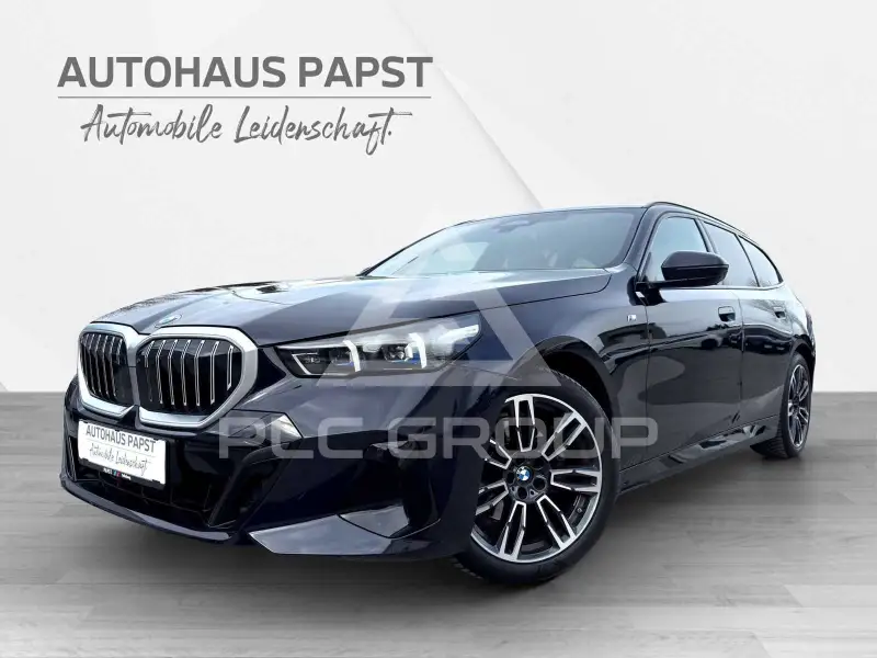 2025 BMW 520