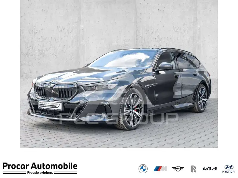 2025 BMW 520