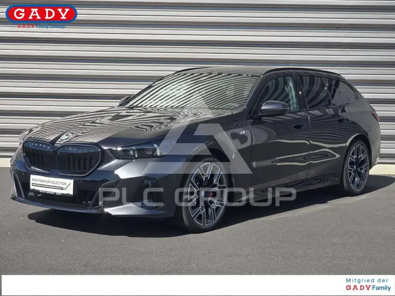 2025 BMW 520
