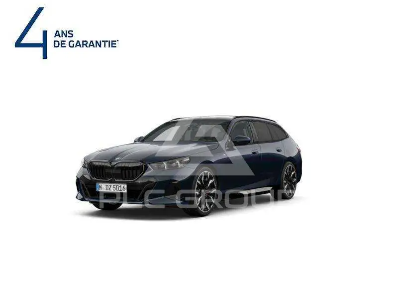 2025 BMW 520