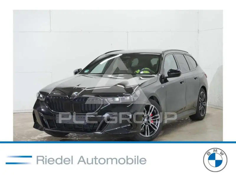 2025 BMW 520
