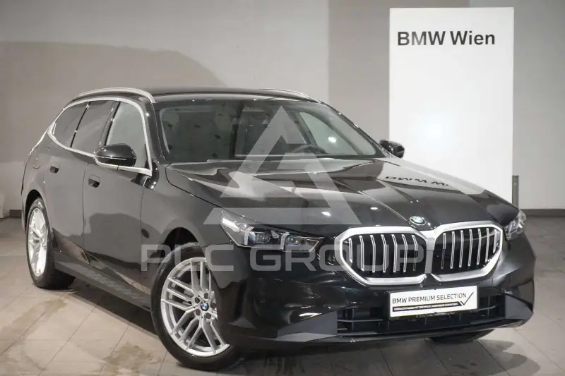 2025 BMW 520