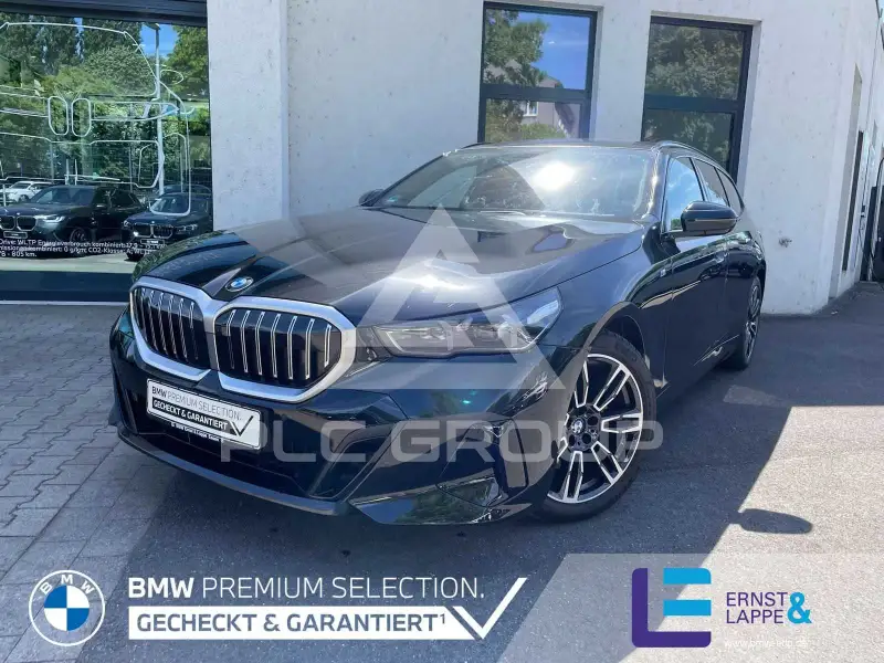 2025 BMW 520