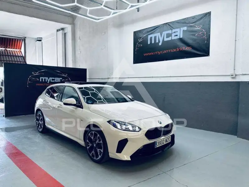 2025 BMW 116
