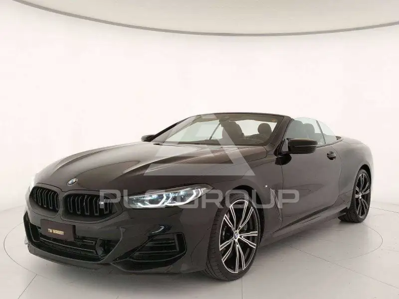 2025 BMW M8