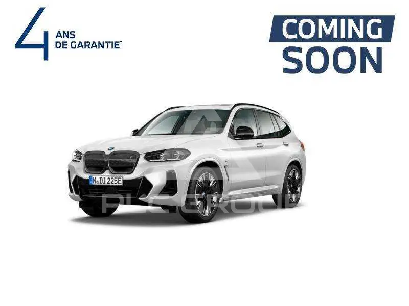 2025 BMW iX