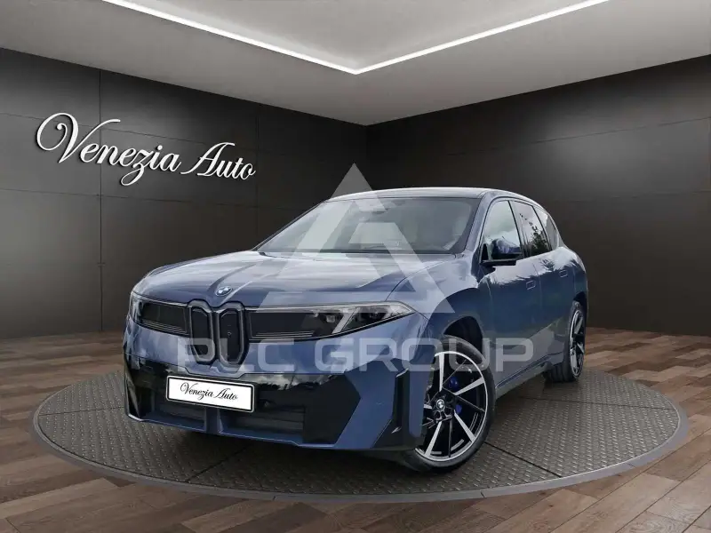 2025 BMW iX