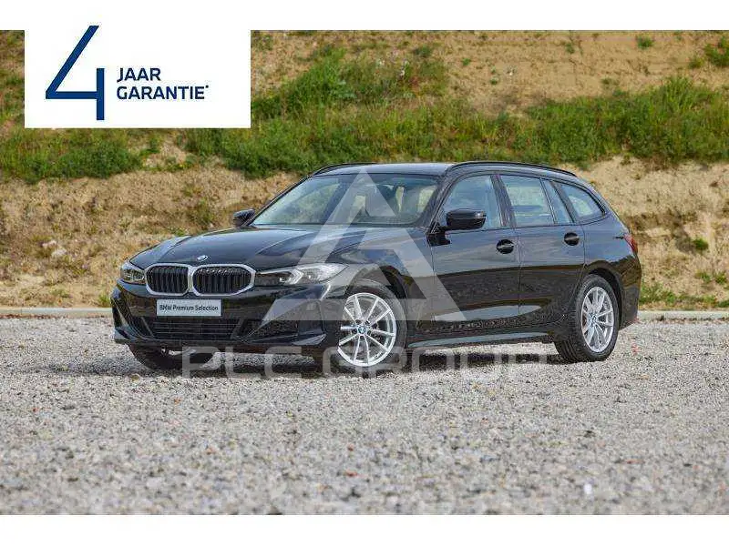2025 BMW 318
