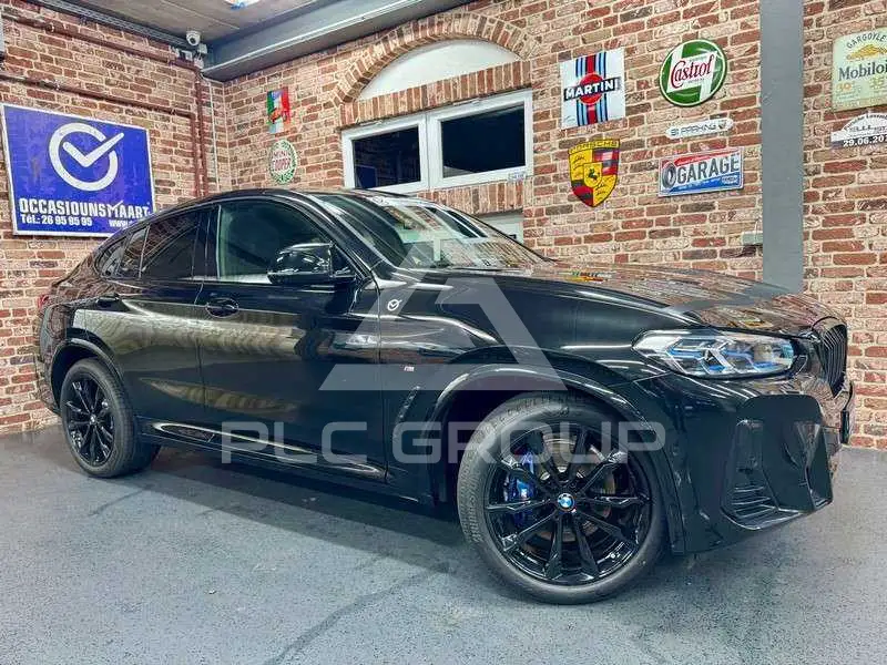 2025 BMW X4
