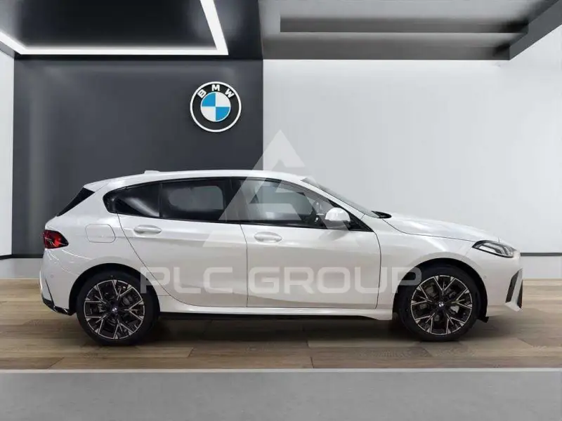 2025 BMW 118
