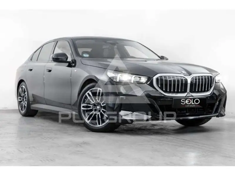 2025 BMW 520