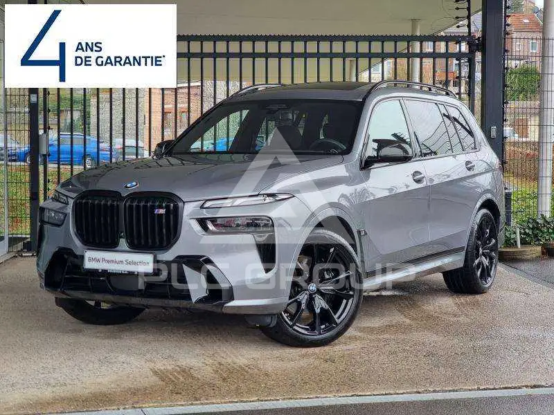 2025 BMW X7