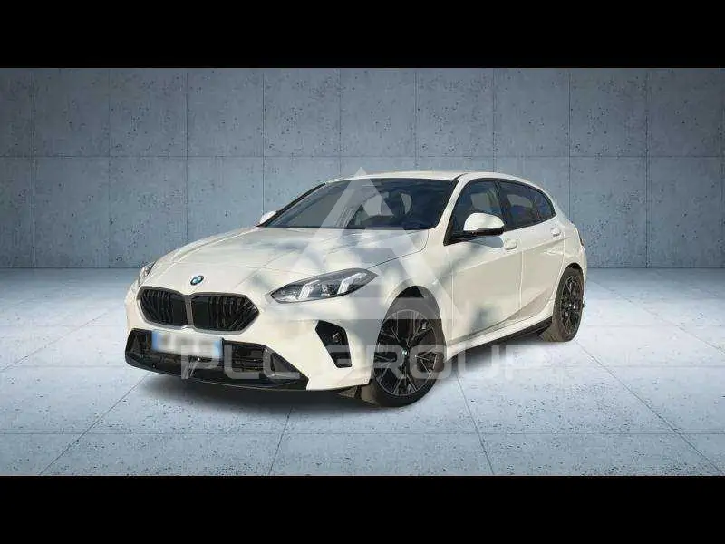 2025 BMW 120