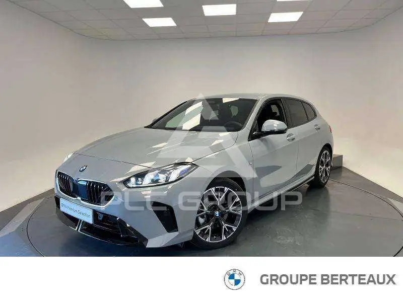 2025 BMW 120