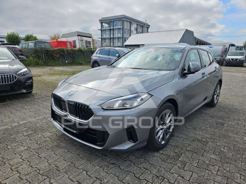 2025 BMW 120