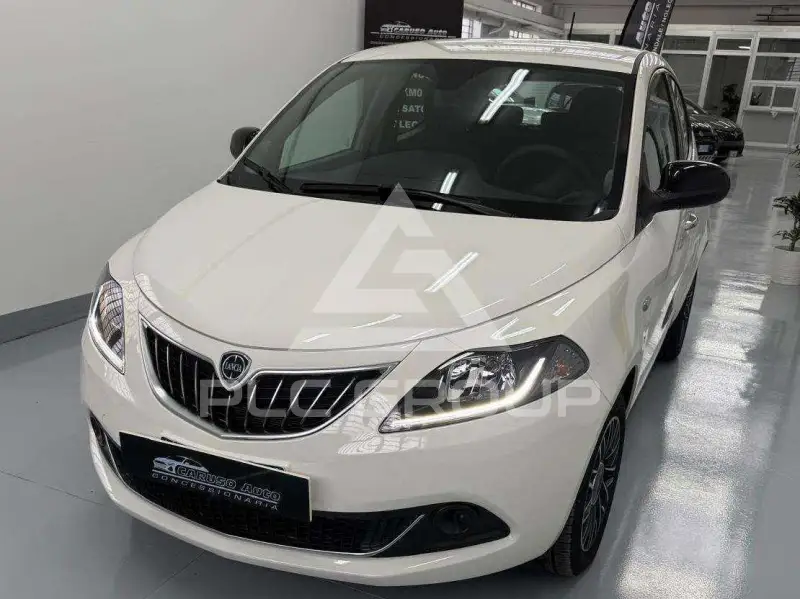 2025 Lancia YPSILON