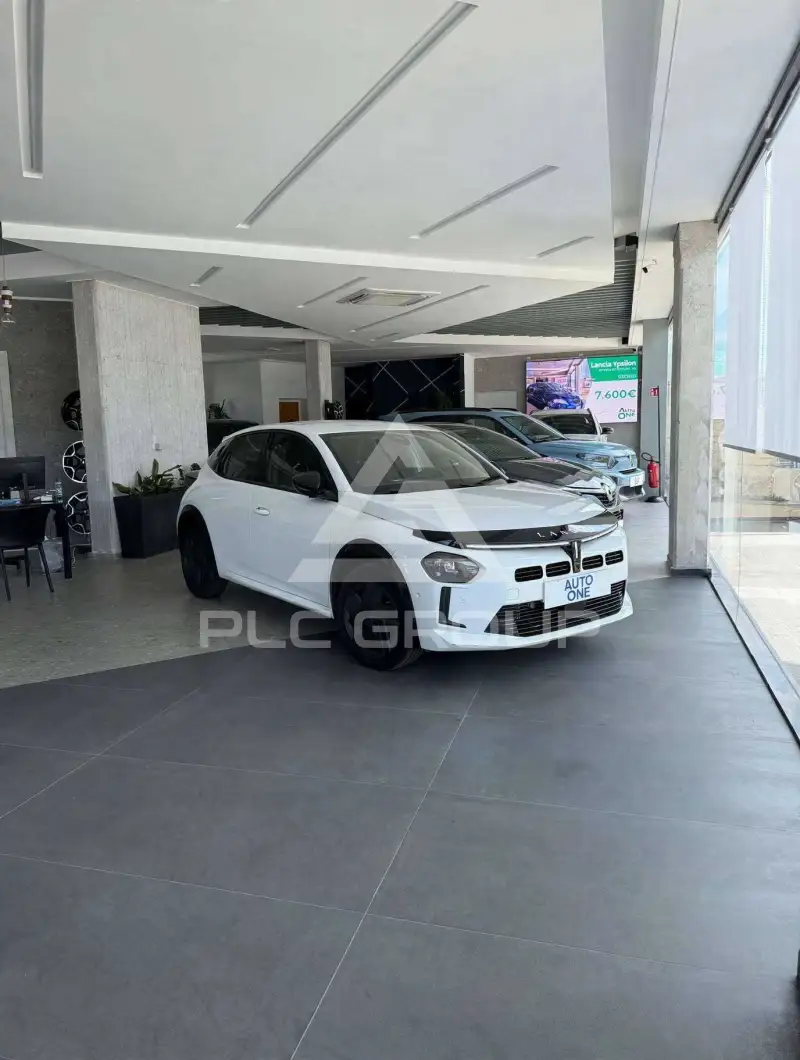 2025 Lancia YPSILON