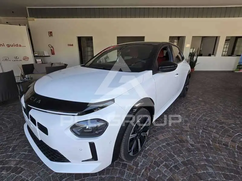 2025 Lancia YPSILON