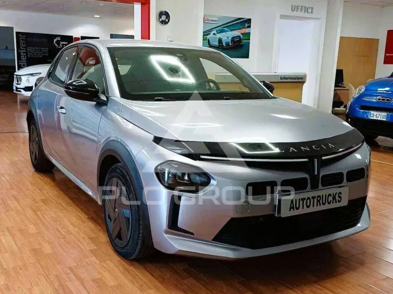 2025 Lancia YPSILON
