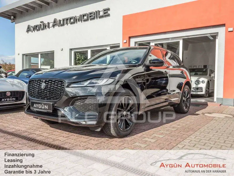 2025 Jaguar F-PACE