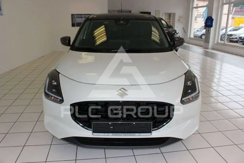 2025 Suzuki SWIFT