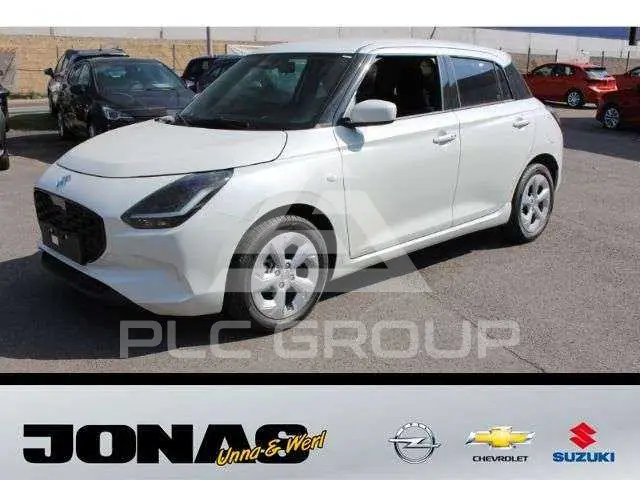 2025 Suzuki SWIFT
