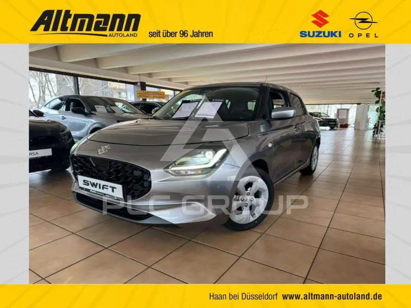 2025 Suzuki SWIFT