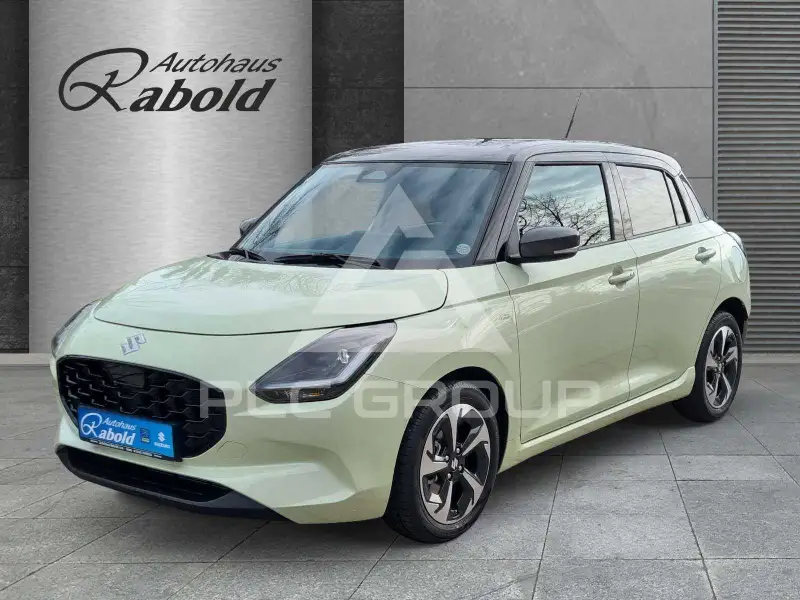 2025 Suzuki SWIFT